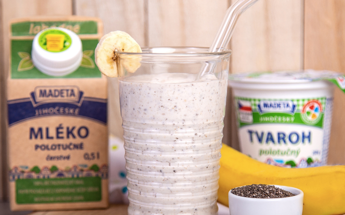 Proteinový shake s chia semínky